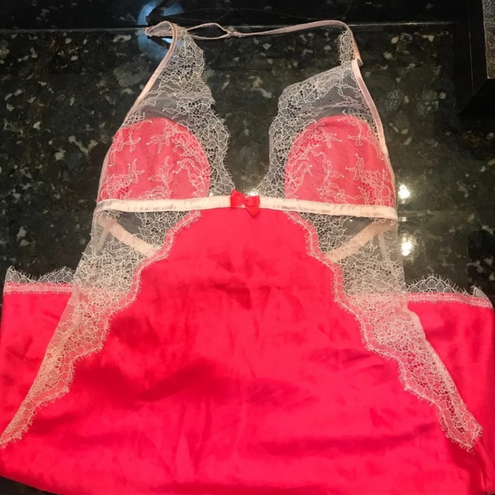 SOLD Victoria’s Secret hot red slip small